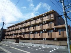 アバンティ学南町の外観画像