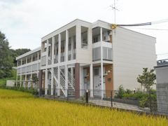 レオパレス山田池リバーサイドの外観画像