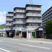 グランディ・マンの外観画像