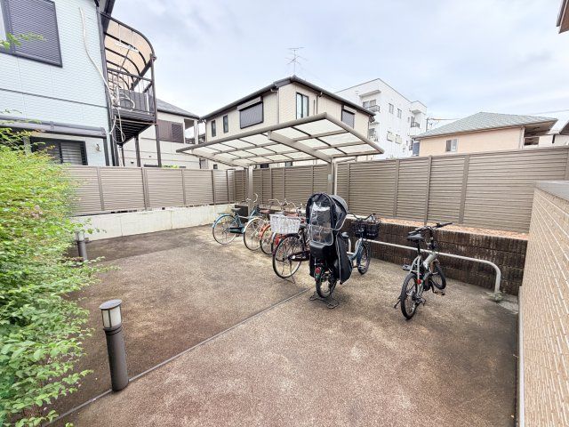 その他