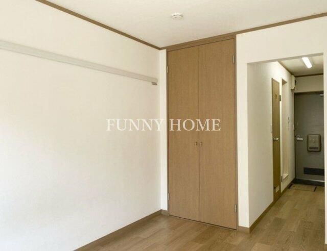 ベッドルーム
