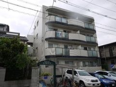 マンションリバエイトの外観画像