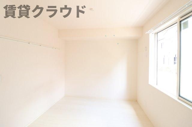 ベッドルーム