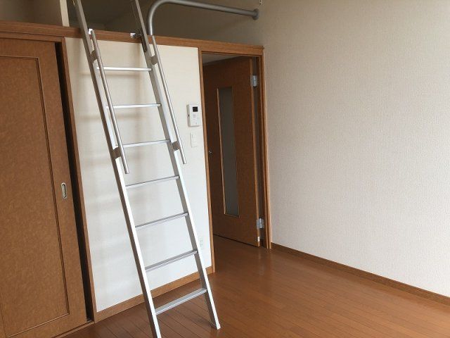 ベッドルーム