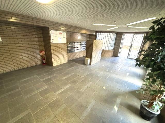 ロビー