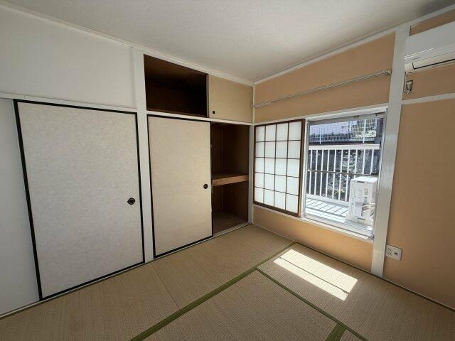 ベッドルーム