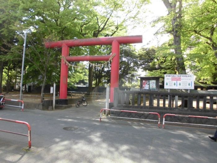 近くに施設あり