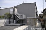 レオパレスパイナス松福の外観