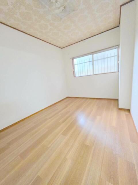洋室