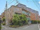 レグノ・フォレスタの外観
