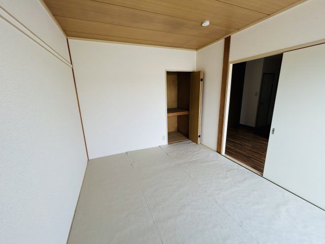 ベッドルーム