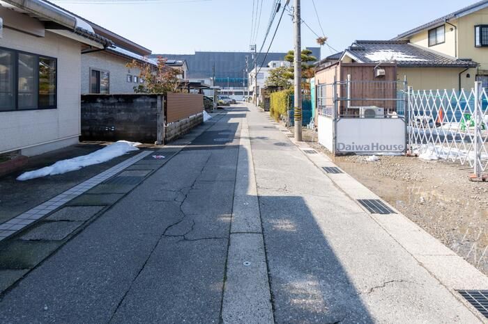 近くに施設あり