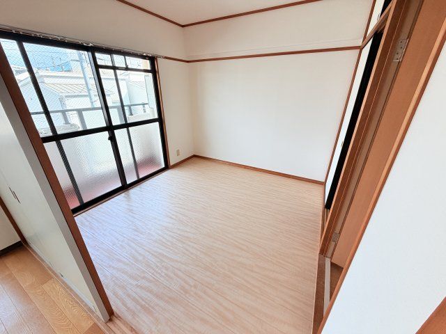 ベッドルーム