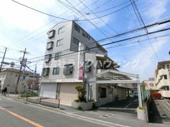 菊岡マンションの外観画像