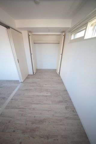 ベッドルーム