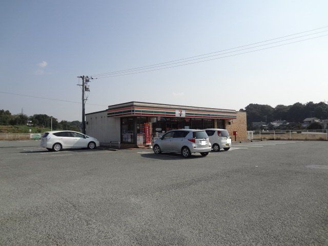 セブンイレブン玉名伊倉店まで60m