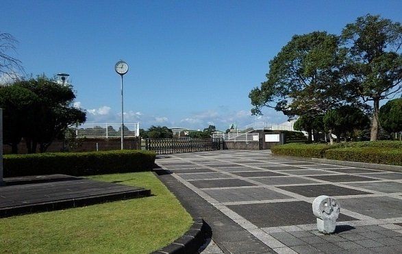 出水市総合運動公園まで850m