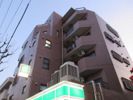 ラ・カーサモモイの外観