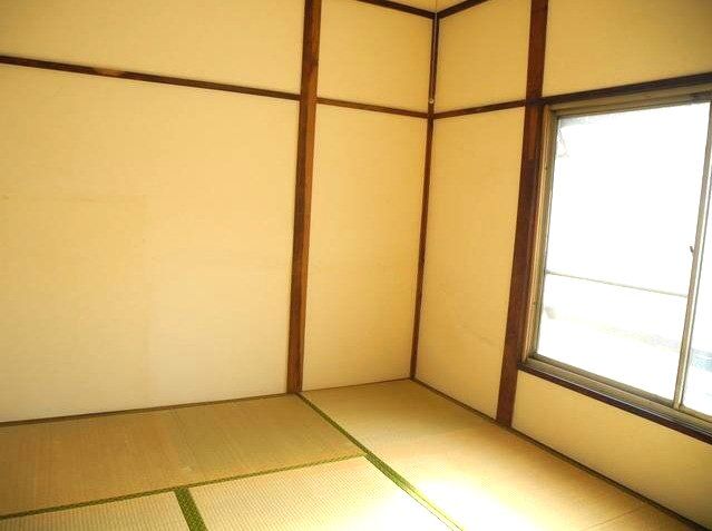 ベッドルーム