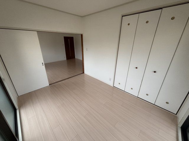 ベッドルーム