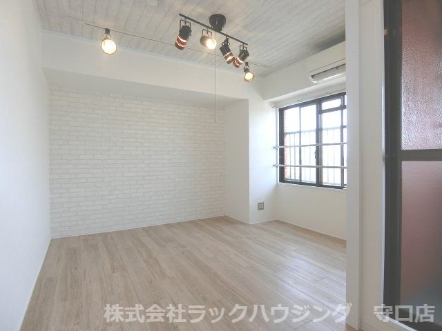 洋室