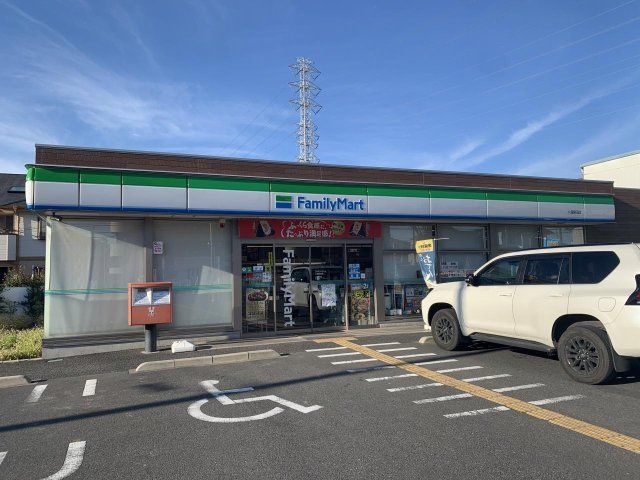近くに施設あり