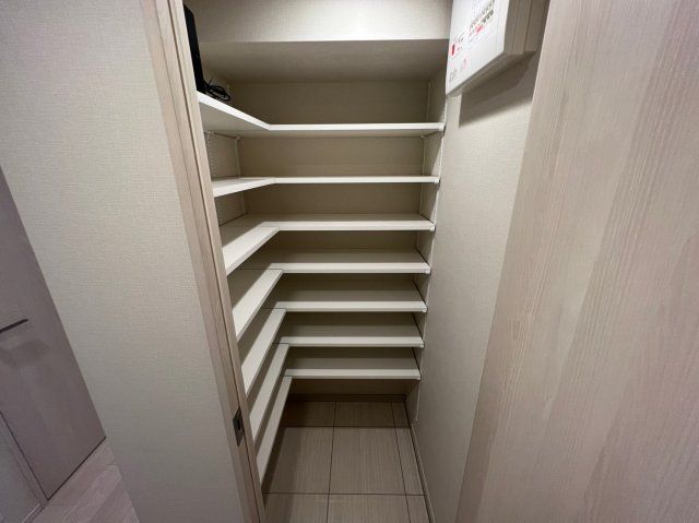 収納