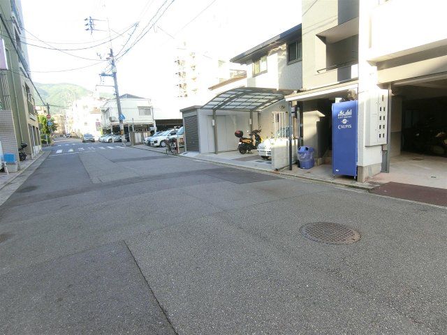 近くに施設あり