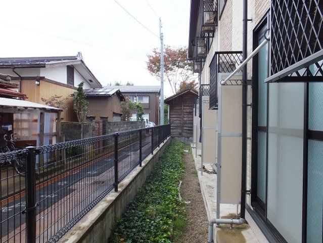 近くに施設あり