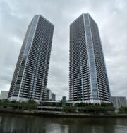 ドゥ・トゥール ウエスト棟の外観画像
