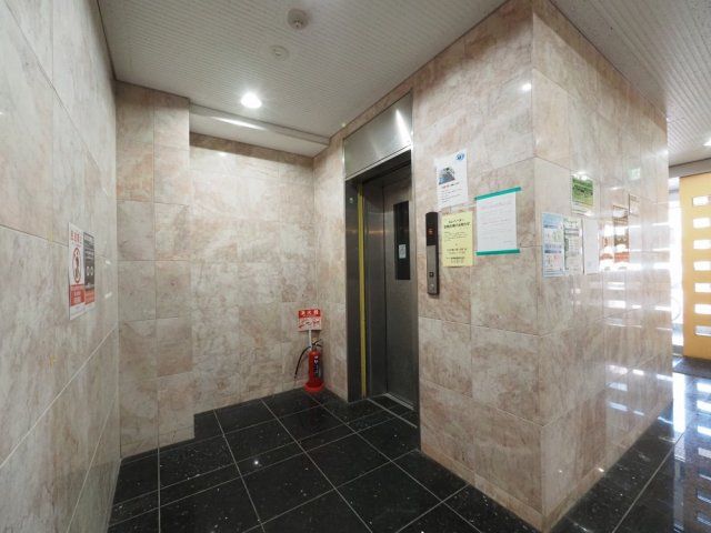 ロビー
