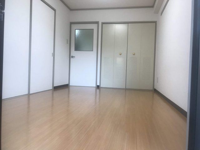 洋室