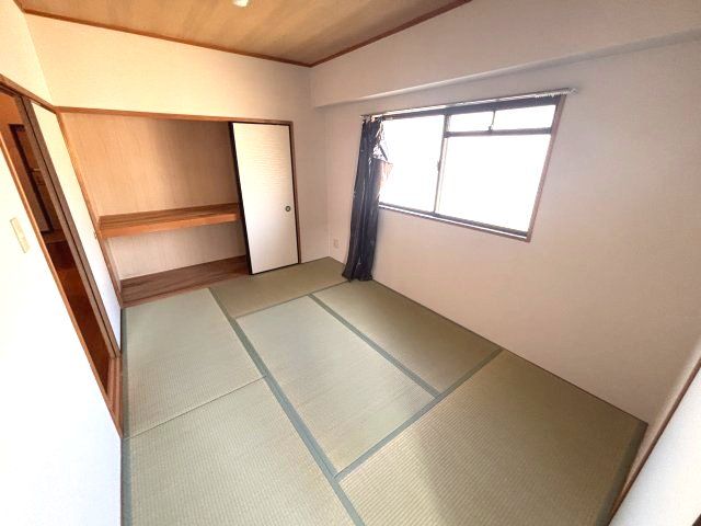 ベッドルーム