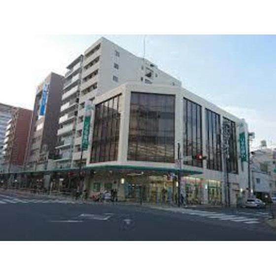 銀行「りそな銀行八王子支店まで58m」