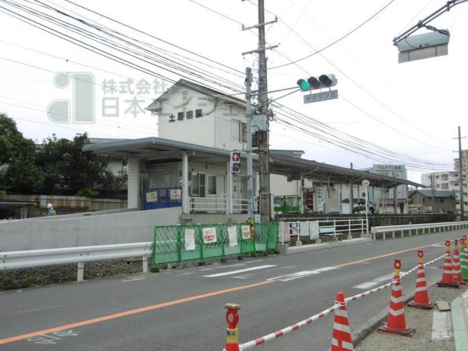 近くに施設あり