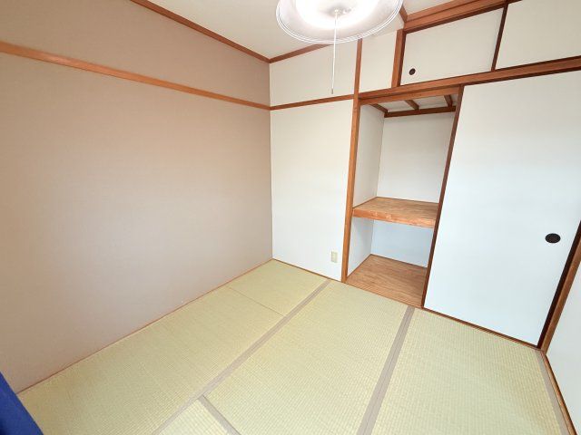 ベッドルーム