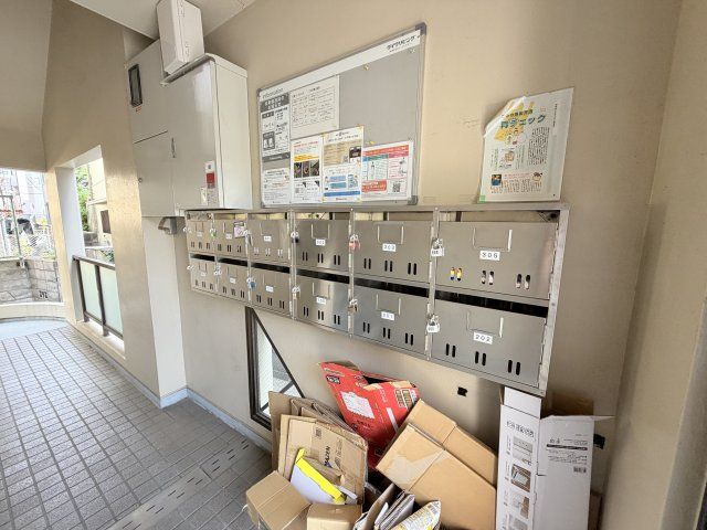 その他