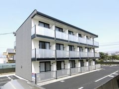 レオパレスカナンの外観画像