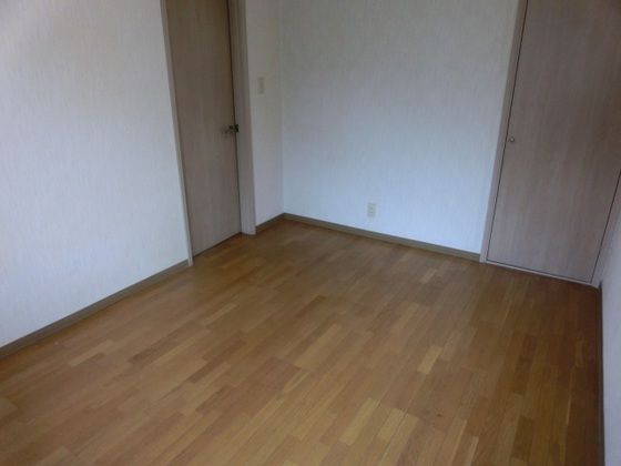 ベッドルーム