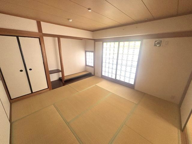 ベッドルーム