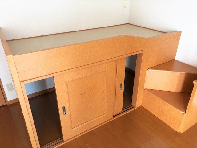 ベッドルーム