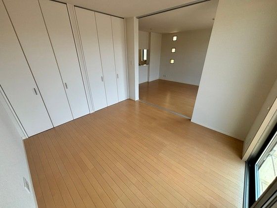 ベッドルーム