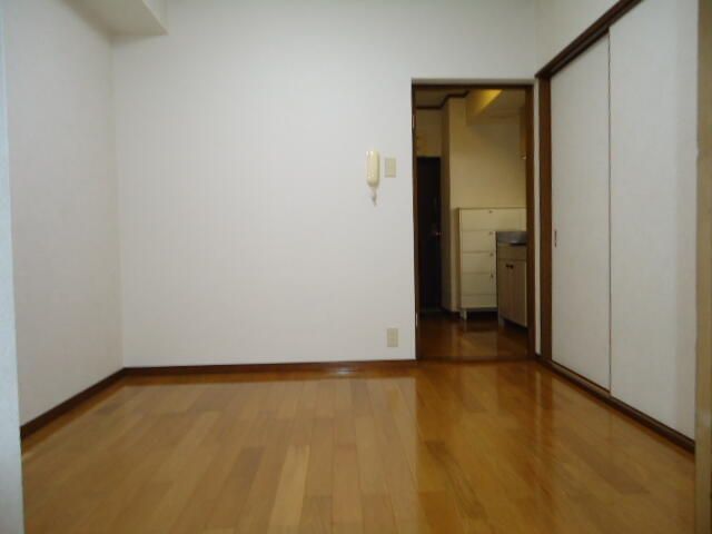 ベッドルーム
