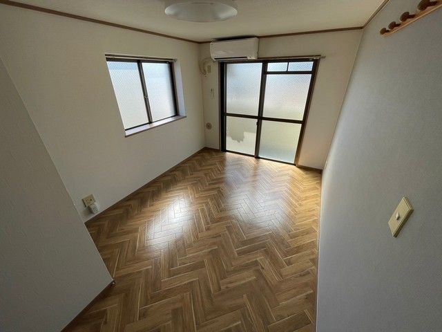 ベッドルーム
