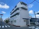 沖村ビルの外観