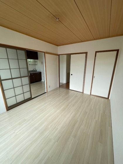 ベッドルーム