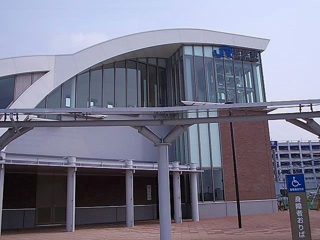 松任駅まで1100m