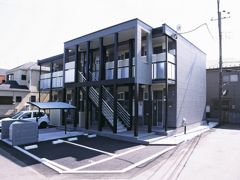 レオパレストガミ ヒルの外観画像