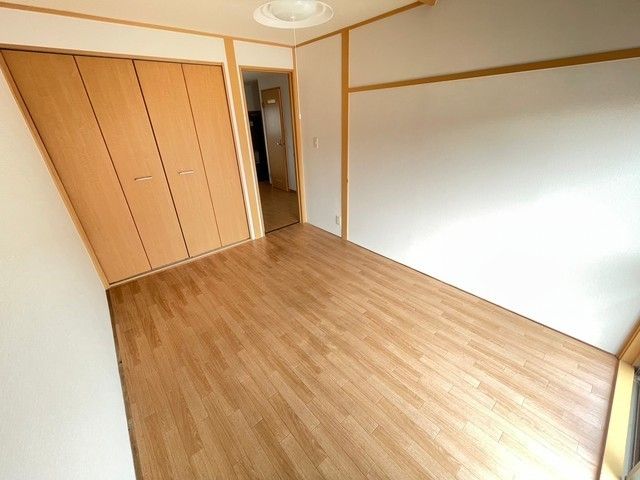 ベッドルーム