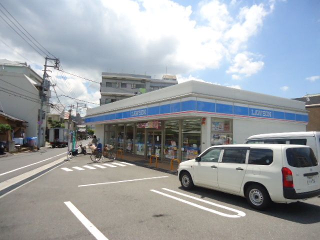 近くに施設あり